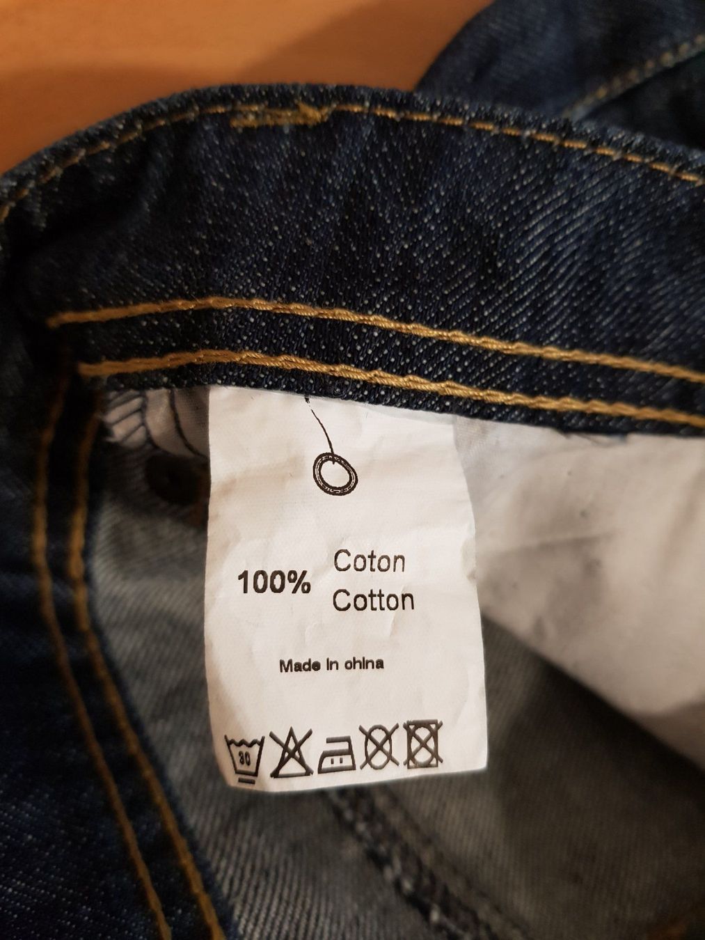 Jeans: Neue Caprihose von Miss Cerise – Neu und originalverpackt aus St. Gallen von 1811123 4