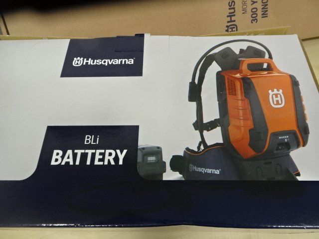 Husqvarna Caricatori & Batterie: Akku Rucksack BLi950X Husqvarna – Nuovo e nell'imballaggio originale da Rüegsbach venduto da HusqvarnaShop3418