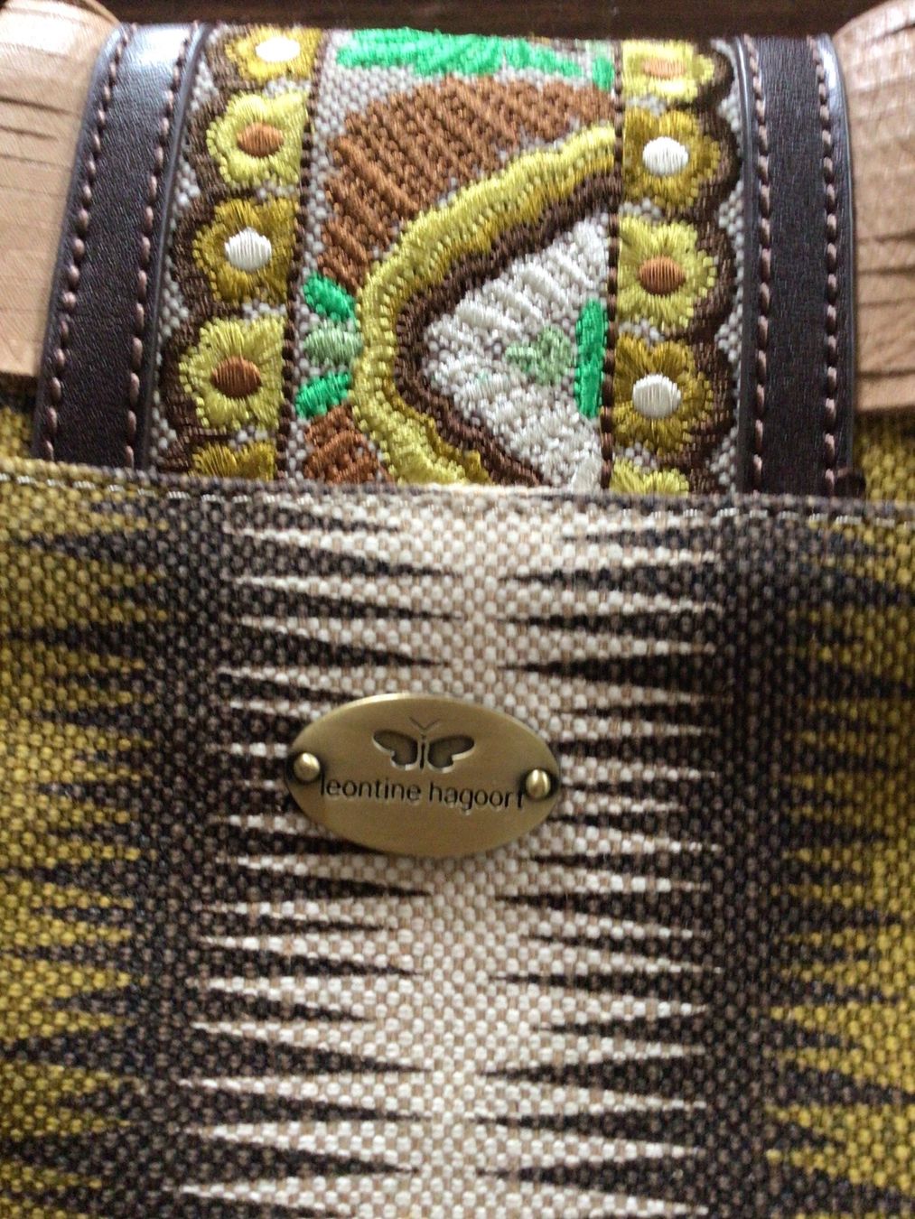 Borse da donna: Tasche und Portmonnaie – Usato da Zürich venduto da ElarmariodeRuth 9