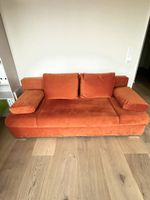 Trendiges Bett-Sofa in Orange mit Bettfunktion & Stauraum
