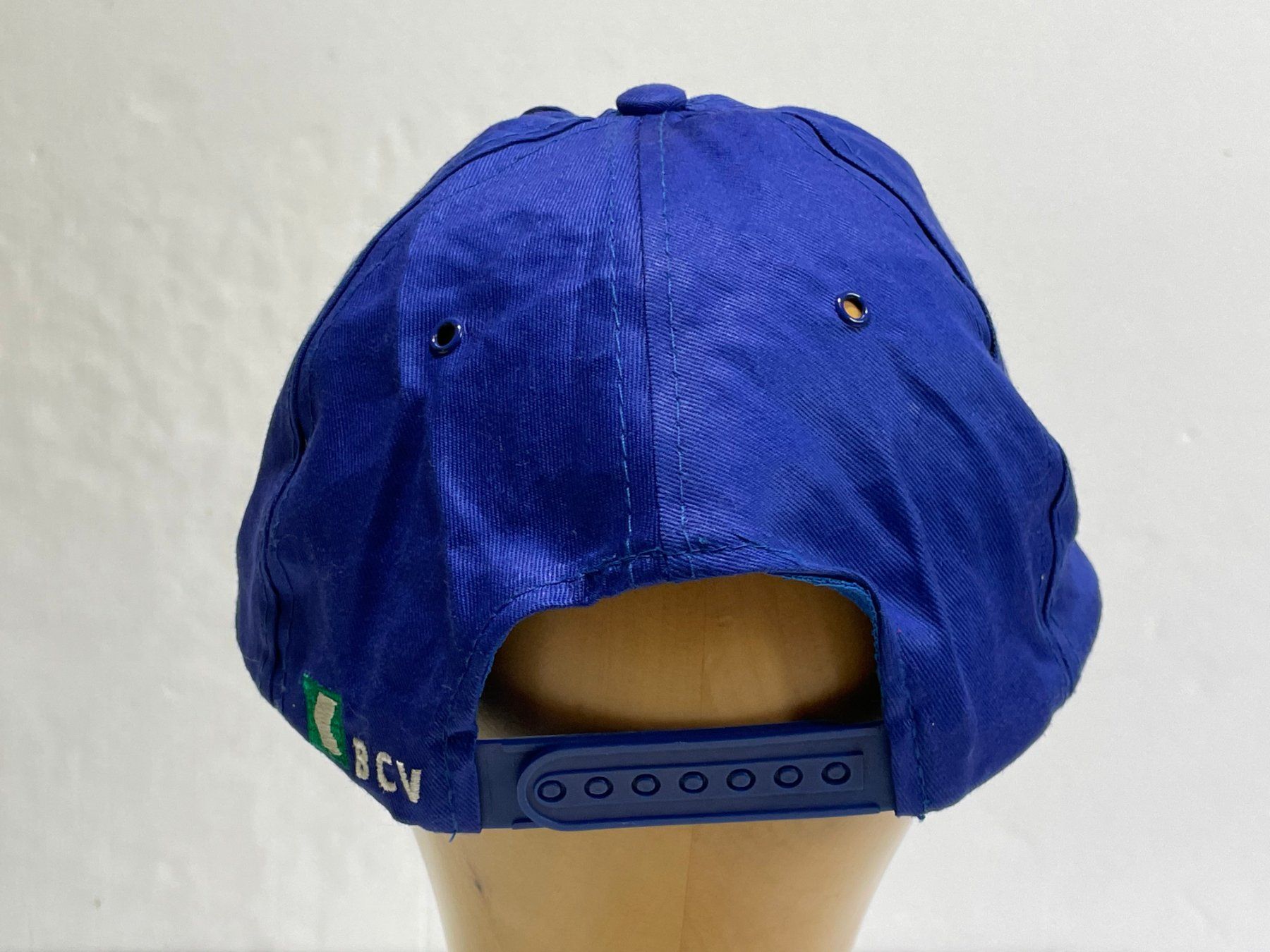 Chapeaux, bonnets & casquettes: Vintage 90s Mütze Junior Club – D'occasion à Zürich par le_souk 2