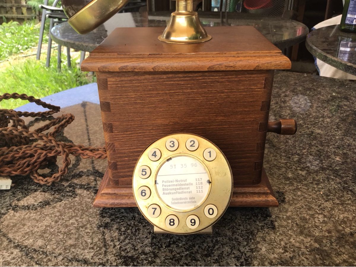 Telefone: Altes Telephon – Gebraucht aus Bazenheid von jud_wk8k 1