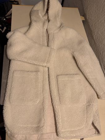 Zara Teddy Jacke mit Kapuze hellbeige Grösse XS Zustand gut