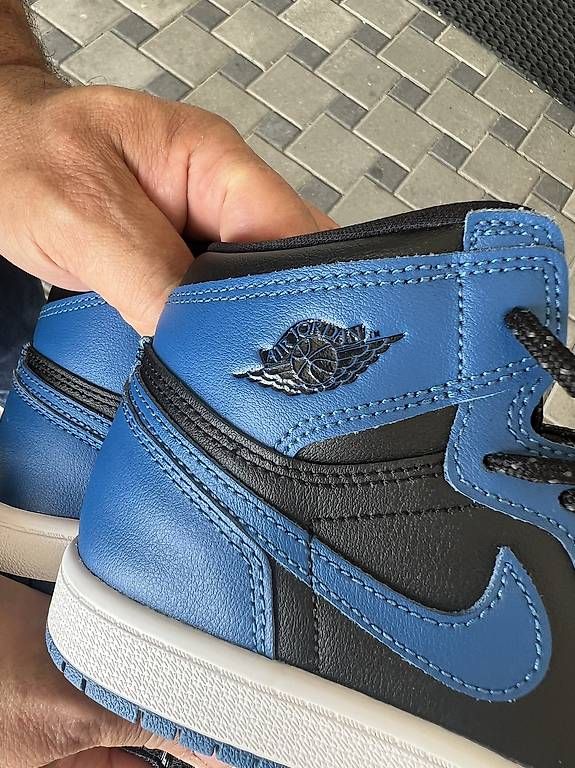 Scarpe da uomo: Nike Jordan – Usato da Fribourg venduto da ale_6vrv