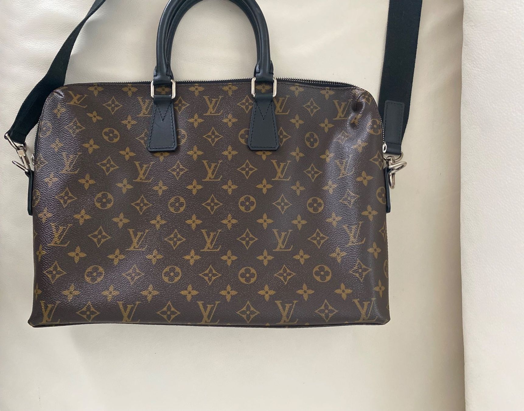 Louis Vuitton Taschen: LOUIS VUITTON Porte Documents Jour Macassar Monogram Canvas – Neu und originalverpackt aus Winkel von ferrari2022 3