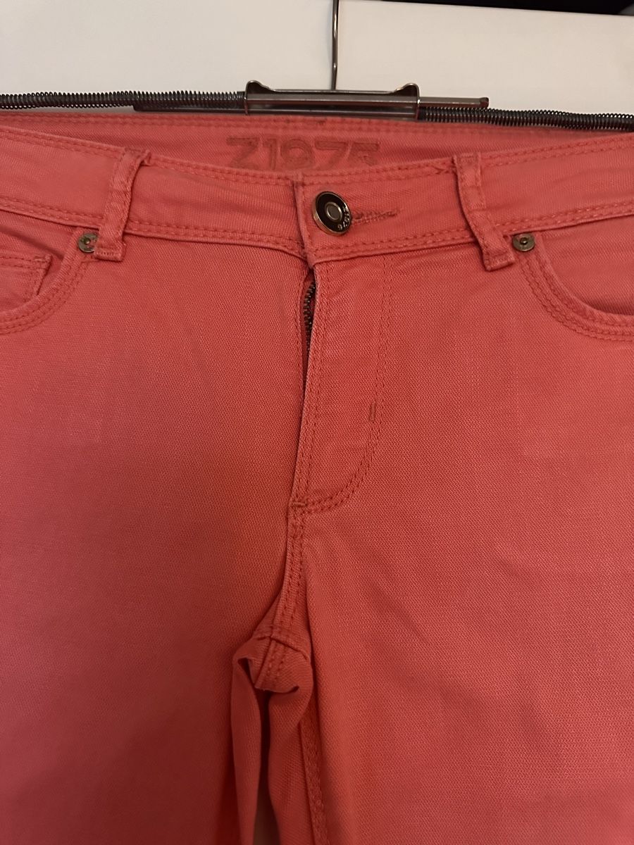 Zara Jeans: Zara denim lachsfarben Jeans Size 36 – Gebraucht aus Zürich von car_68nt 1