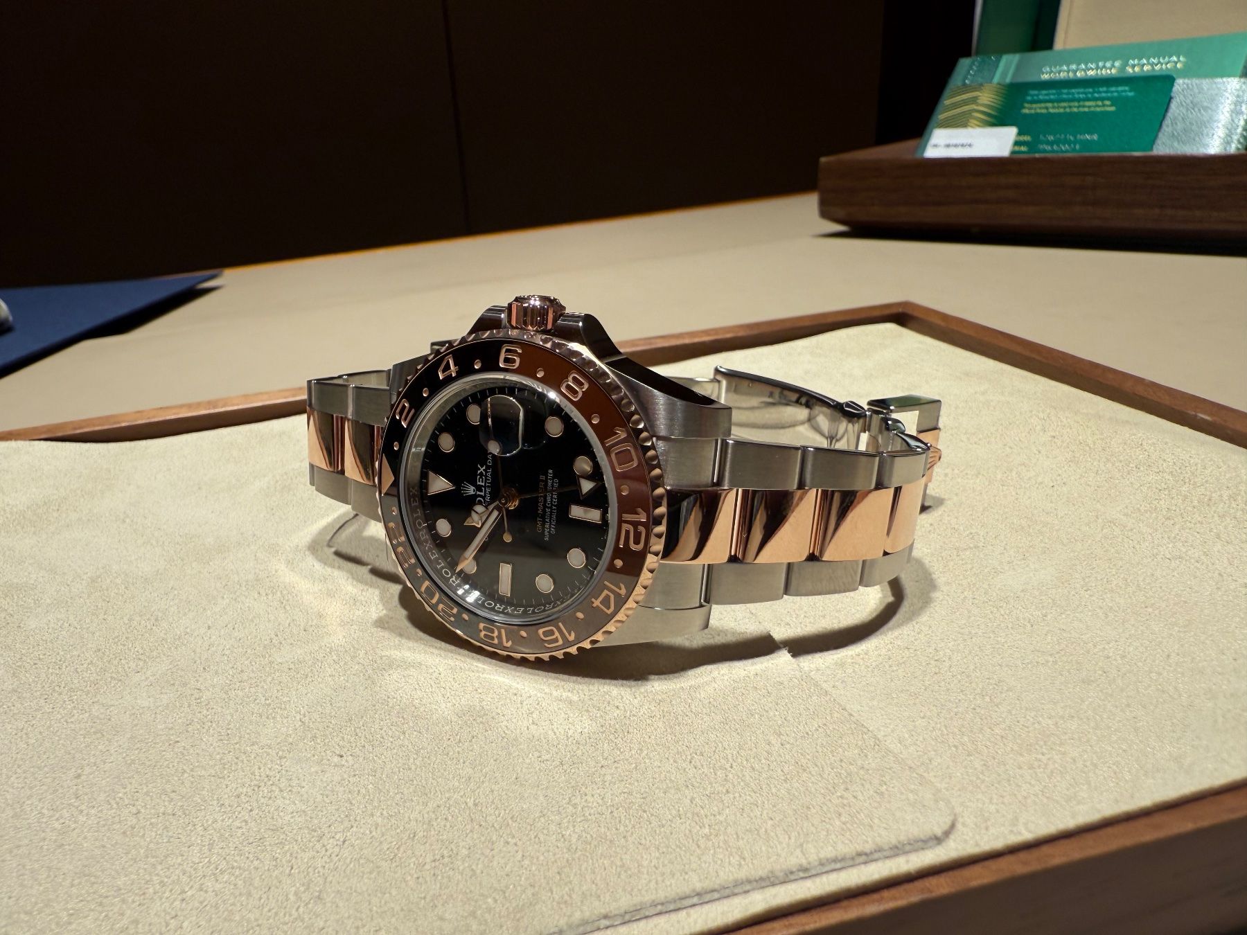 Rolex Orologi: Rolex GMT-Master II | Full Set | Box & Papers | NEW | Unworn – Nuovo e nell'imballaggio originale da Pfäffikon ZH venduto da topa85 4