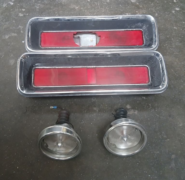 Feux Arrière D'origine Ford Mustang 1965-1966 - Optiques Et Lunettes LH/RH Occasion