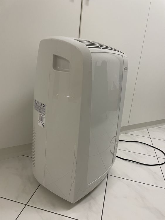De'Longhi Klimageräte: Mobiles Klimagerät De’Longhi Pinguino PAC N82 ECO – inkl. Zu – Gebraucht aus Flawil von alb_h2w9 2