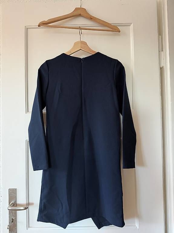 Vestiti: ASOS KLEID DUNKELBLAU – Usato da Zürich venduto da Nadgb1303 4