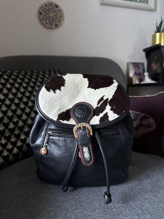 MICHEL JORDI Vintage Leder-Rucksack mit echtem Kuhfell
