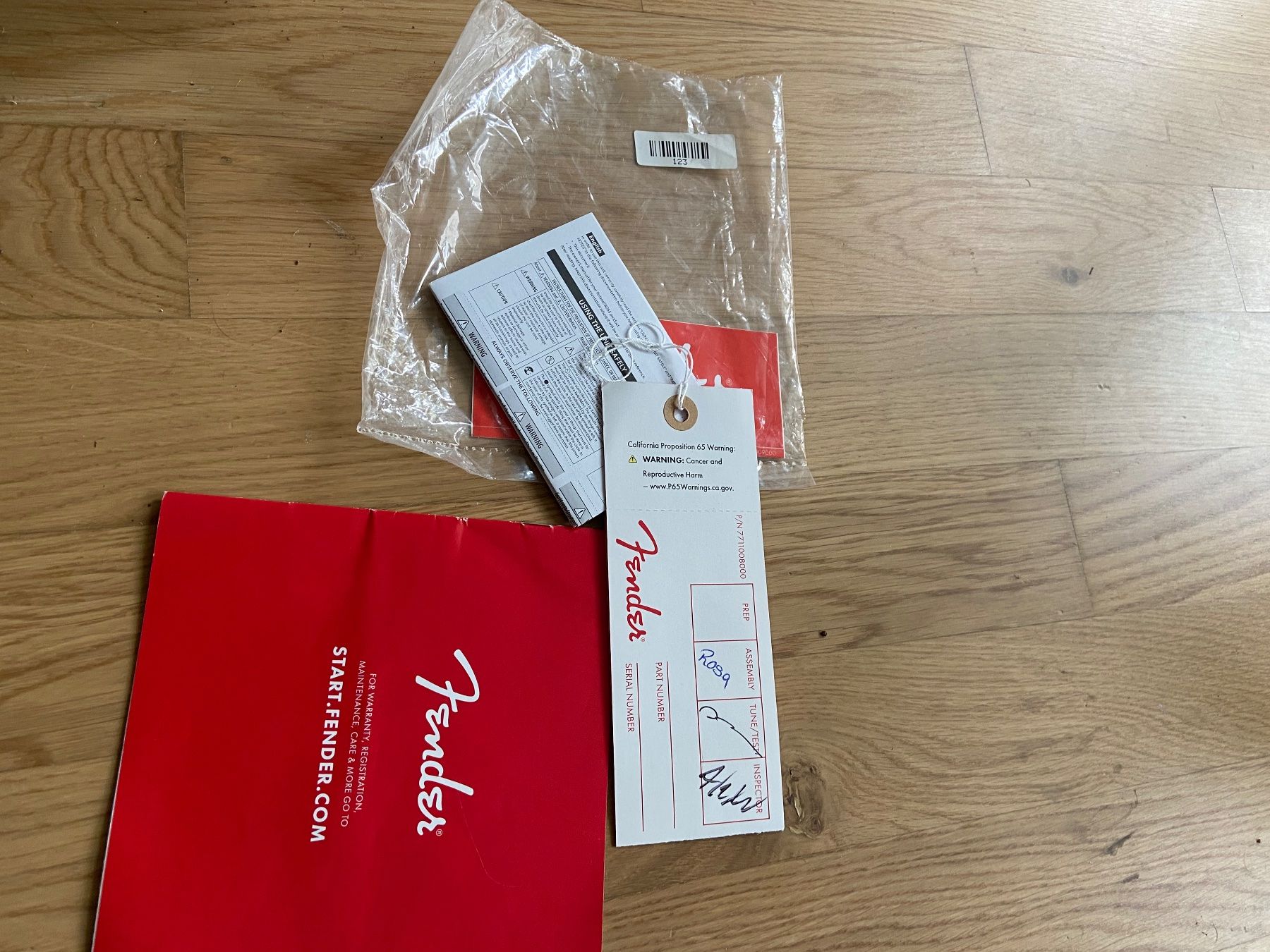 Fender Strumenti musicali: Fender Player Series Strat HSS MN TPL – Usato da Zürich venduto da tht_p8br 5