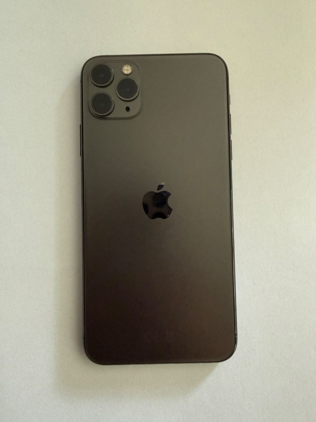 Apple Handys / Smartphones: iPhone 11 Pro Max 256 GB Space Grau- Topzustand, mit OVP – Gebraucht aus Aesch ZH von derstuder 1