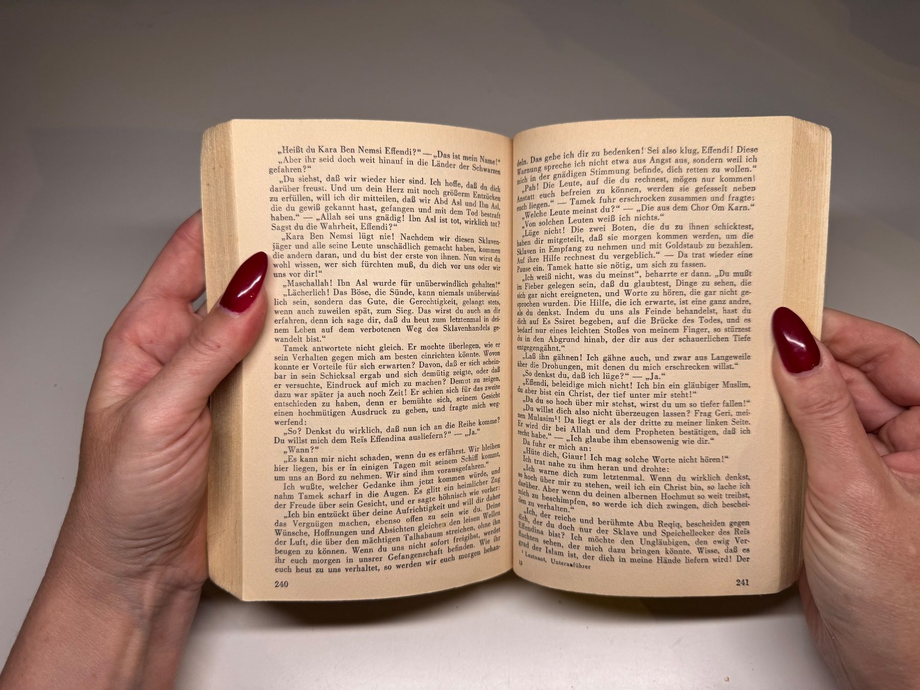 Libri: ROMAN: Karl May, Im Sudan – Usato da Grosswangen venduto da Kleine.Knoepfe 7