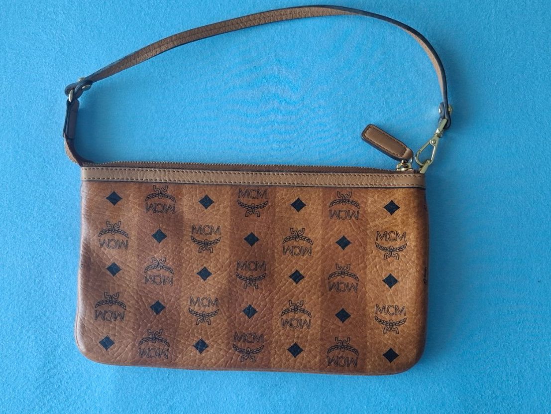 Mcm Sacs femmes: MCM Pochette – Neuf (Voir description) à Weggis par Jhmathis