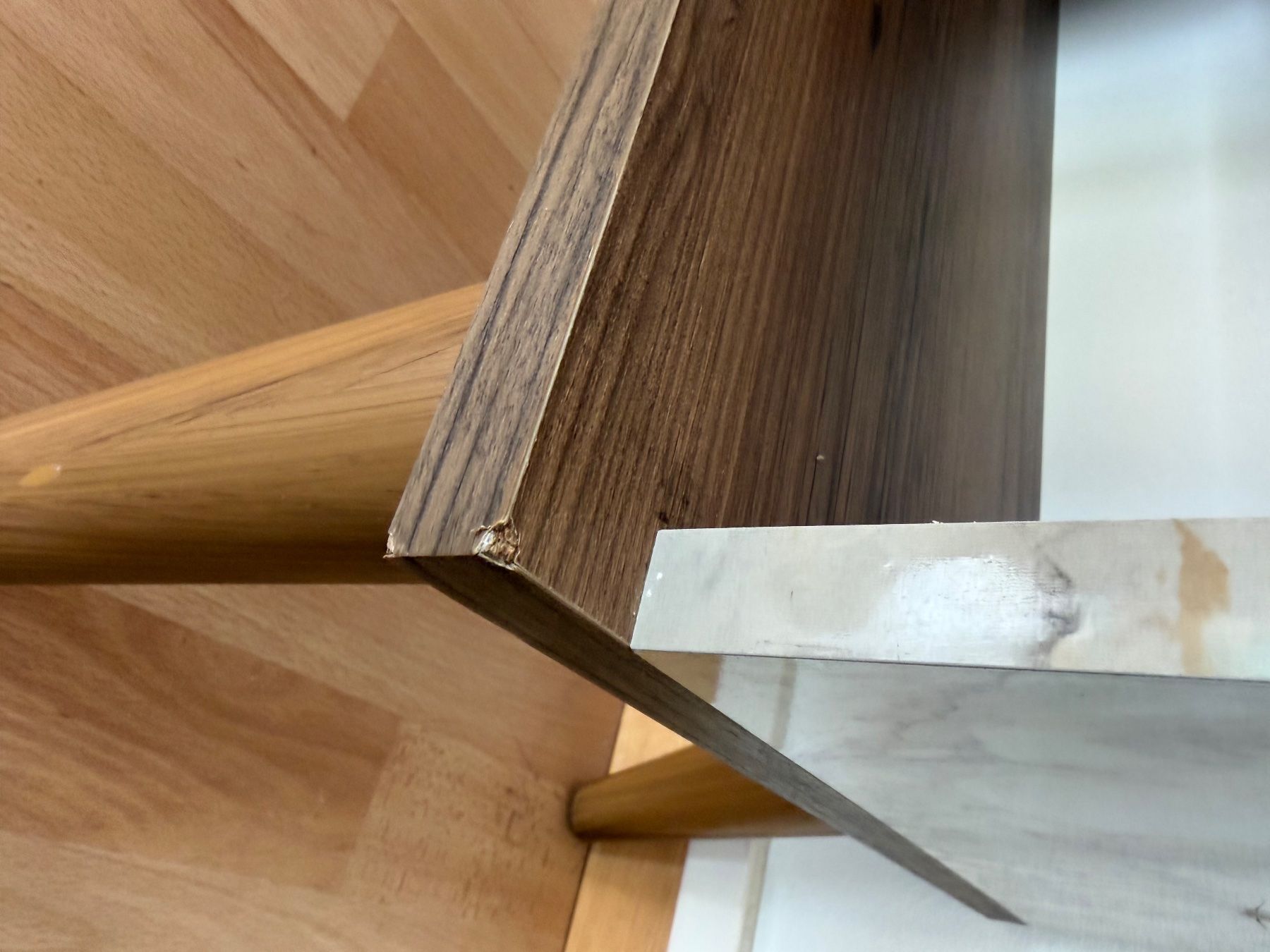Mobili TV: Modern style TV stand – Usato da Reiden venduto da vic_m6yy 4