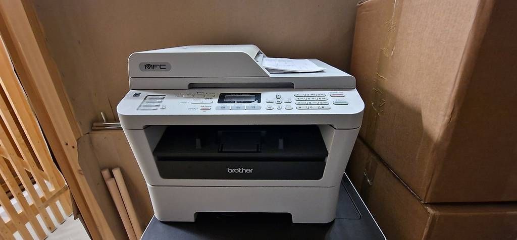 Stampanti: Brother Laser Drucker Multifunktion S/W – Usato da Amriswil venduto da walse66