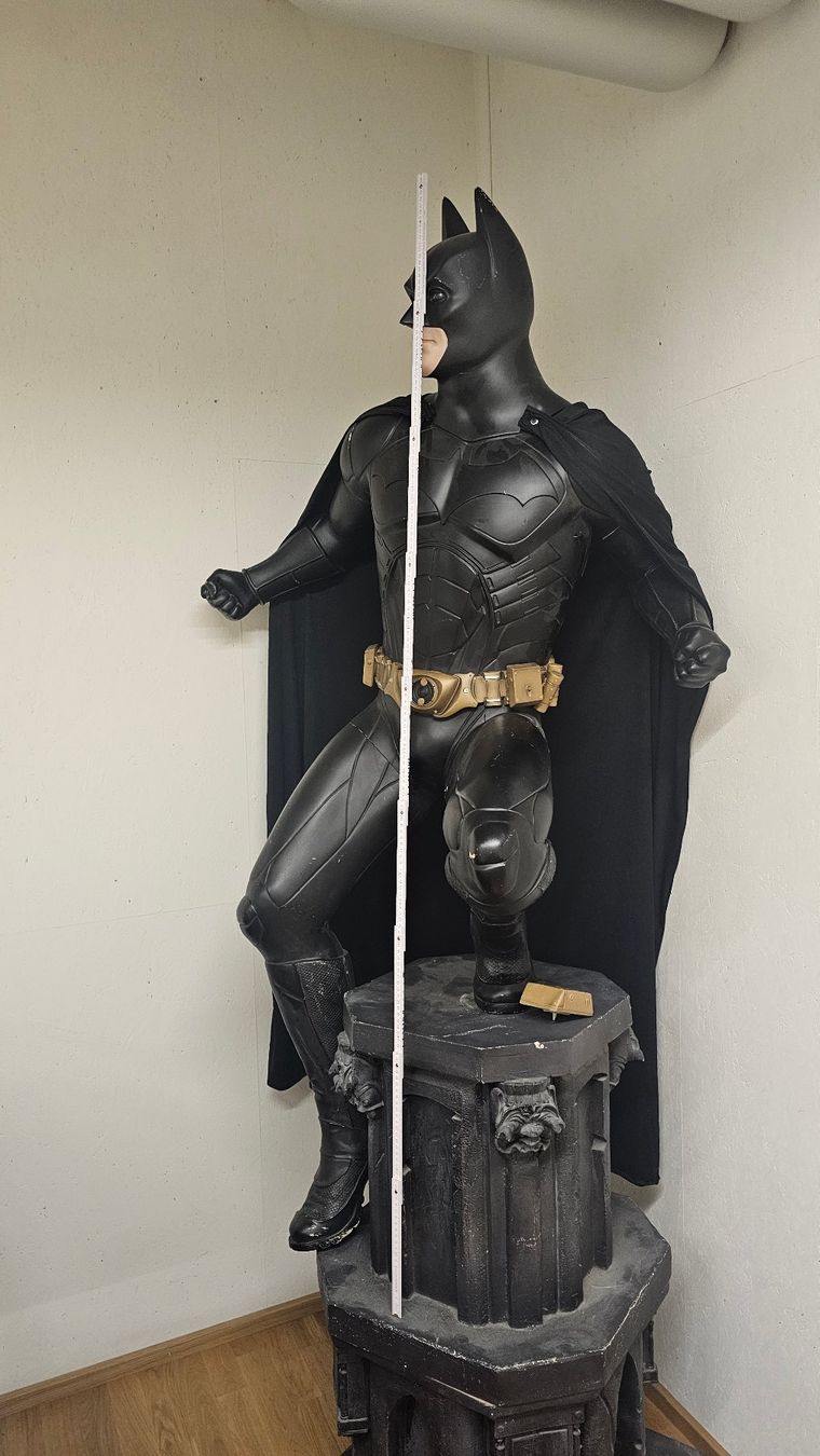 Statuette: Batman Statue - Batman Begins Lebensgross – Usato da Dorf venduto da Miner-supply 7