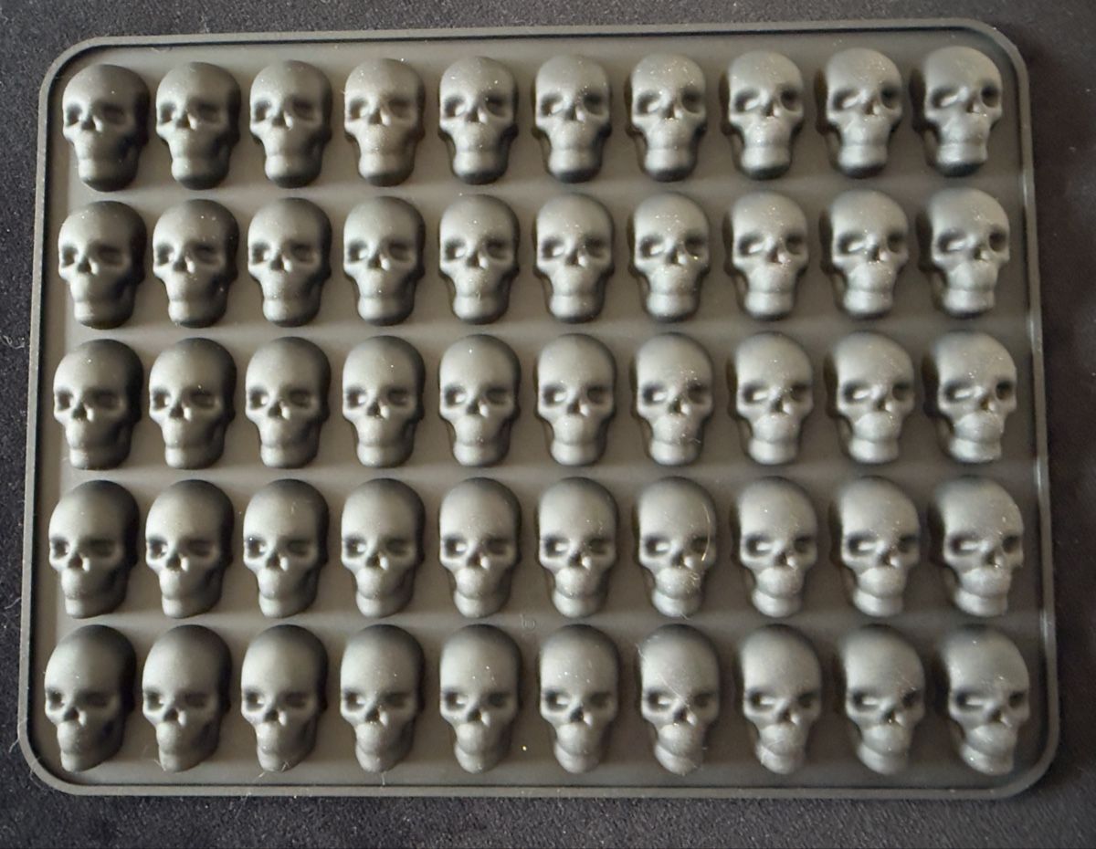 Teglie da forno: Eiswürfelform Totenkopf – Nuovo (secondo la descrizione) da Hofstetten BE venduto da Alpheidi75