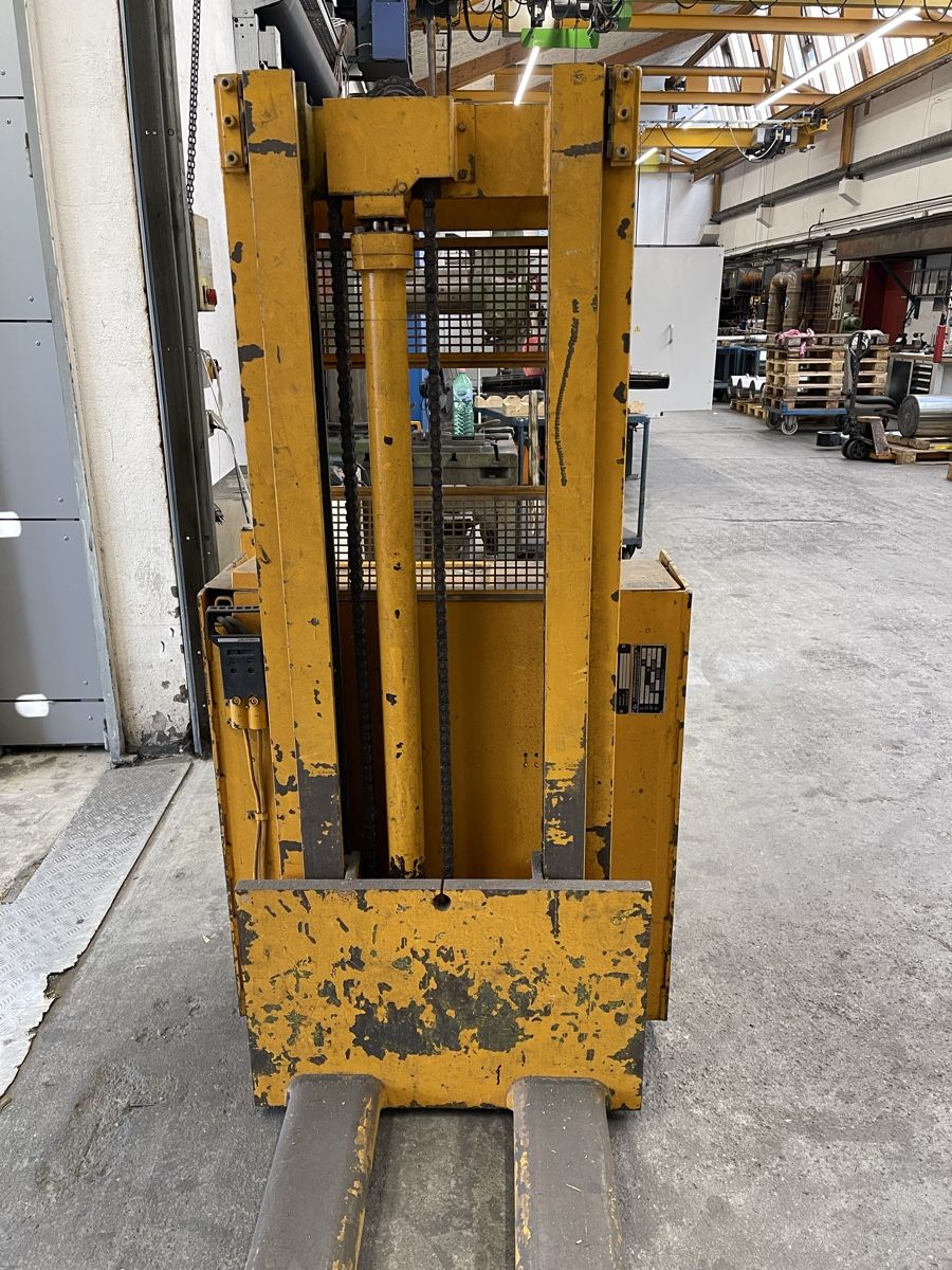 Jungheinrich Carrelli elevatori e a forche: Jungheinrich Stapler – Difettoso da Buchs AG venduto da Erak 2