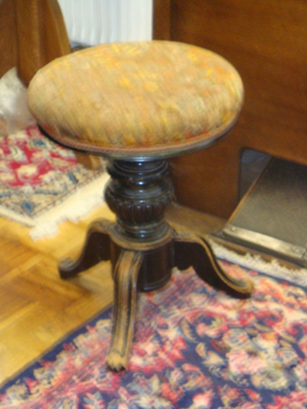 Strumenti musicali: kleines, antikes, tragbares Harmonium – Usato da häusernmoos venduto da buc_8ftk 6