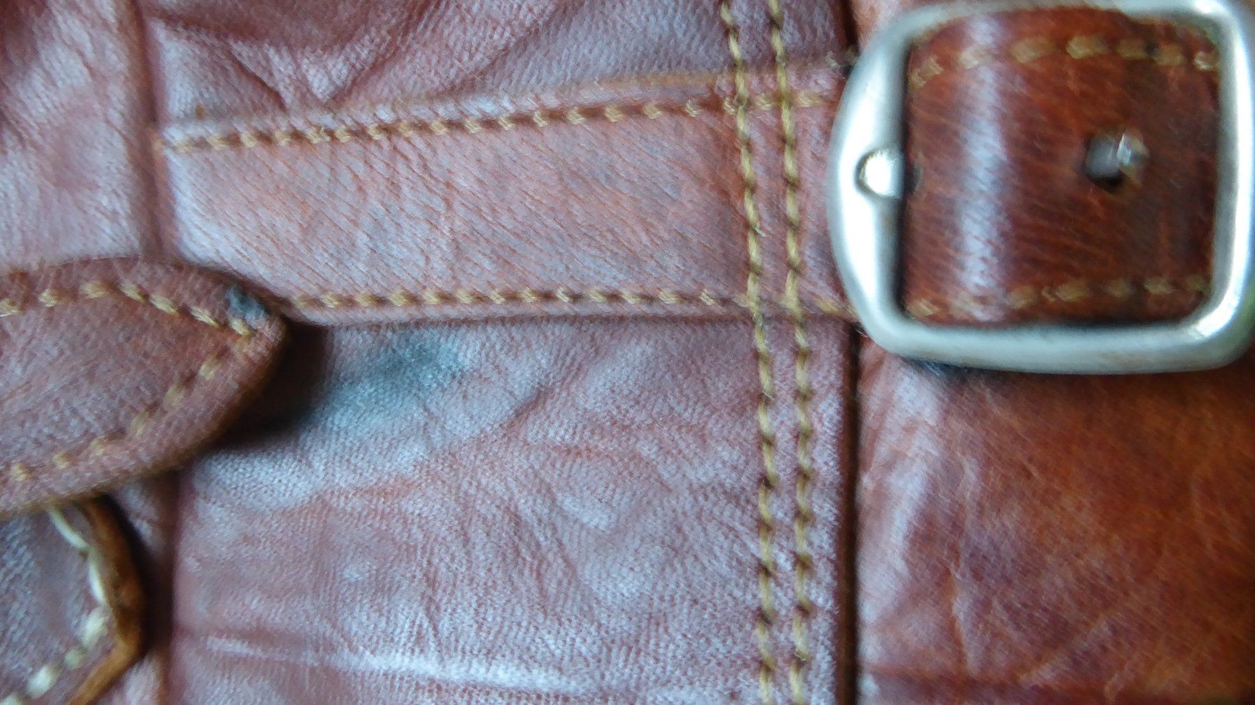 Zaini: Leder Rucksack Handtasche Länge 30cm Breite 30cm – Usato da Sargans venduto da Benziner 3
