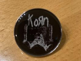 Korn Pin Anstecker Punk Metal Rock Band