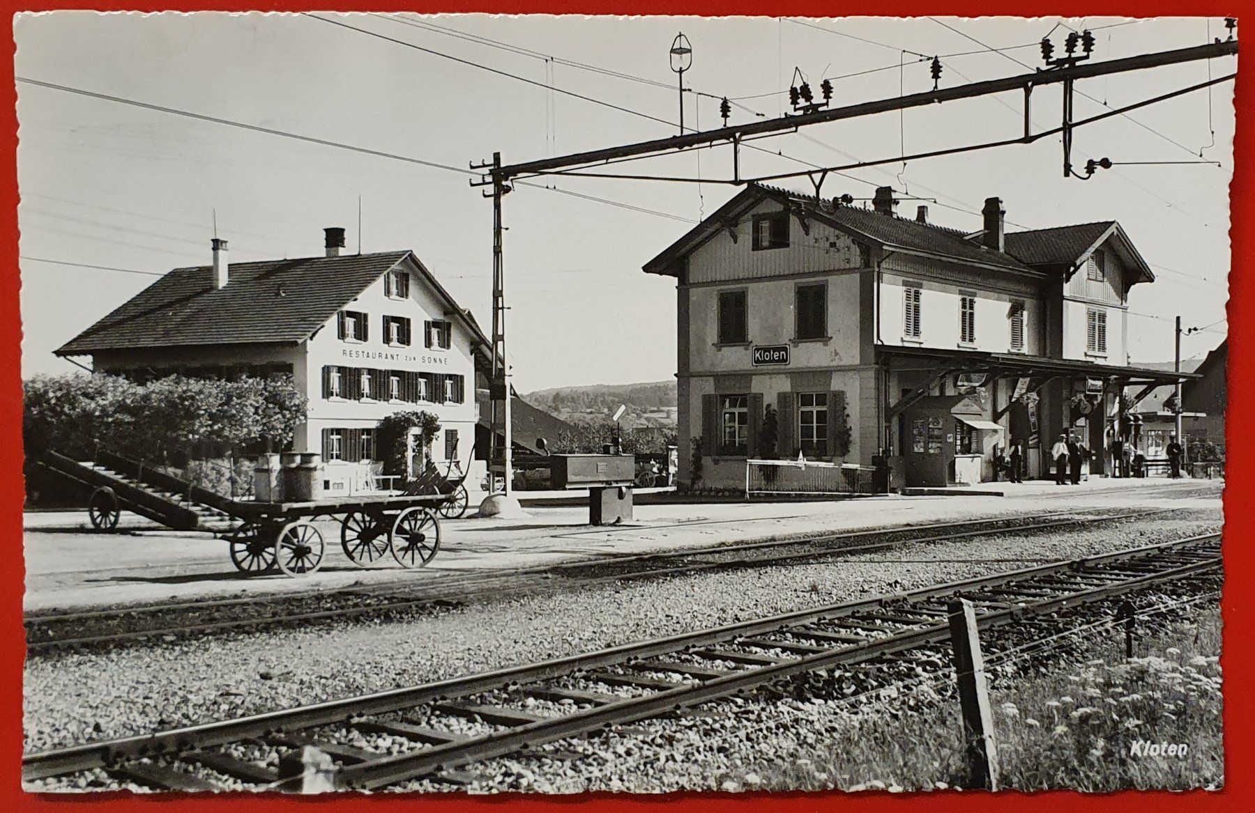 Cartoline postali: Kloten 1952 - Bahnhof – Usato da Kreuzlingen venduto da Rschweiz1