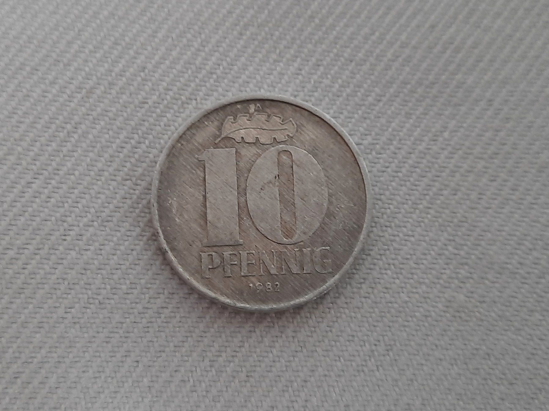 Tutti le monete: Münzen der DDR, Mark und Pfennig – Usato da Beinwil am See venduto da Restwert_Beinwil 6