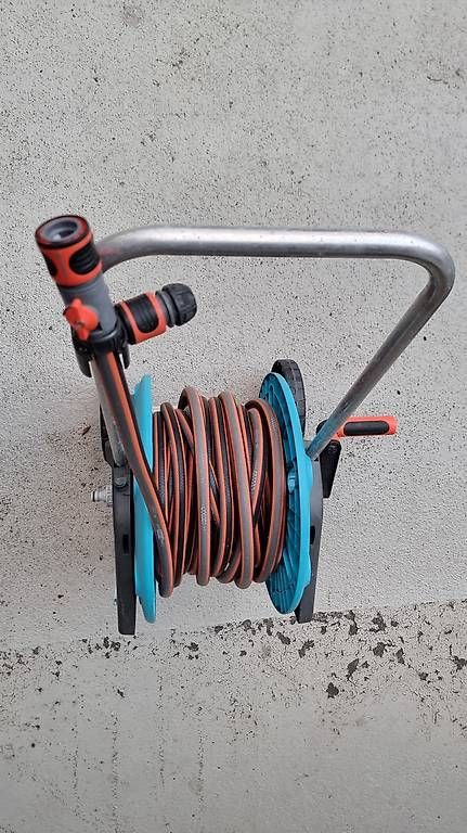 Tubi & Tubi flessibili: Gardena Schlauchtrommel – Usato da Schwyz venduto da zpm3atlantis 1