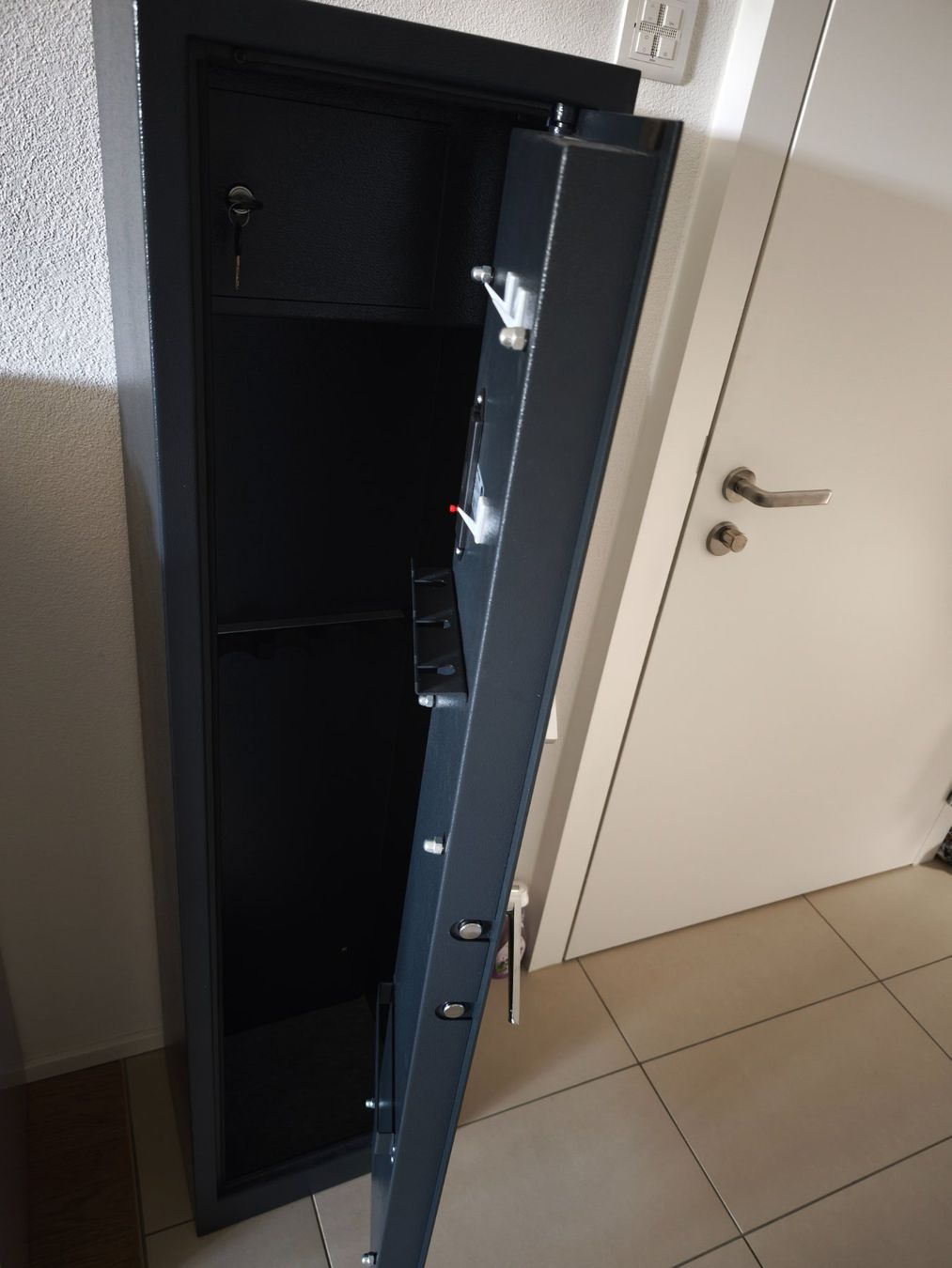 Casseforti: Waffenschrank Ayce – Usato da Zuchwil venduto da Kiado 1