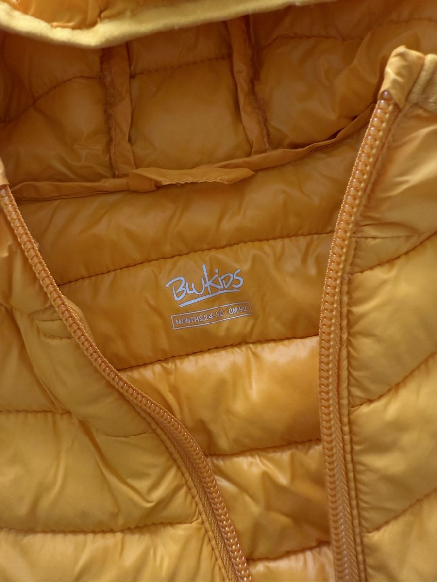 Vestes & Manteaux: Übergangsjacke Blukids Gr.92  – D'occasion à Niederglatt ZH par Vladaa 1