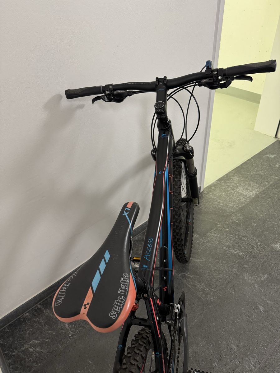 Cube Biciclette: Cube Access Mountainbike / Grösse S/M – Usato da Hinwil venduto da Domeni86 1