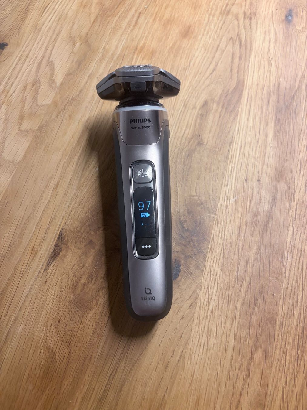 Philips Rasoirs & Lames de rasage: Rasierer Philips Series 9000 – D'occasion à Zug par kic_c9z9