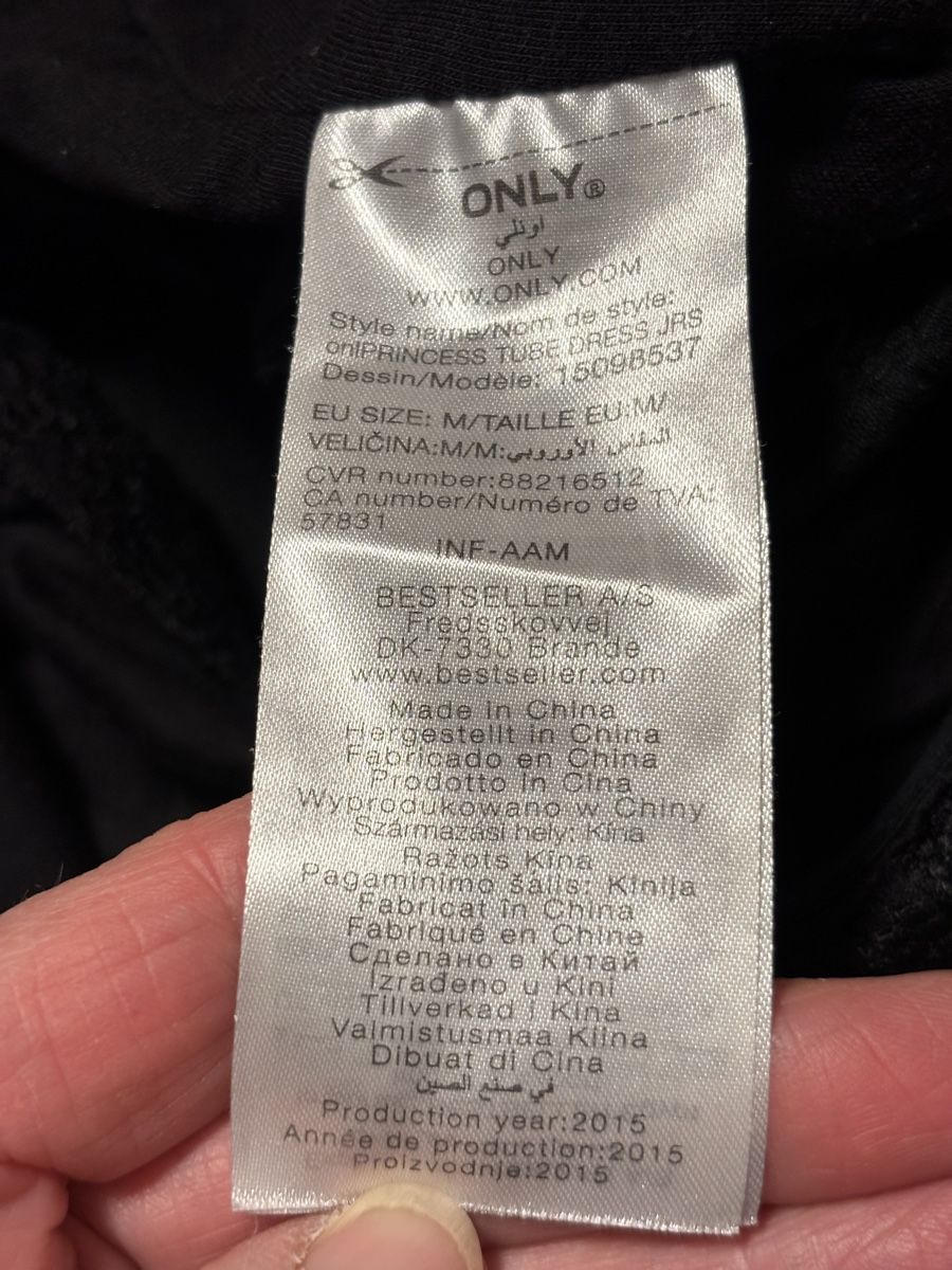 Vestiti: Kleid schwarz M – Usato da Kesswil venduto da Branca-01 7