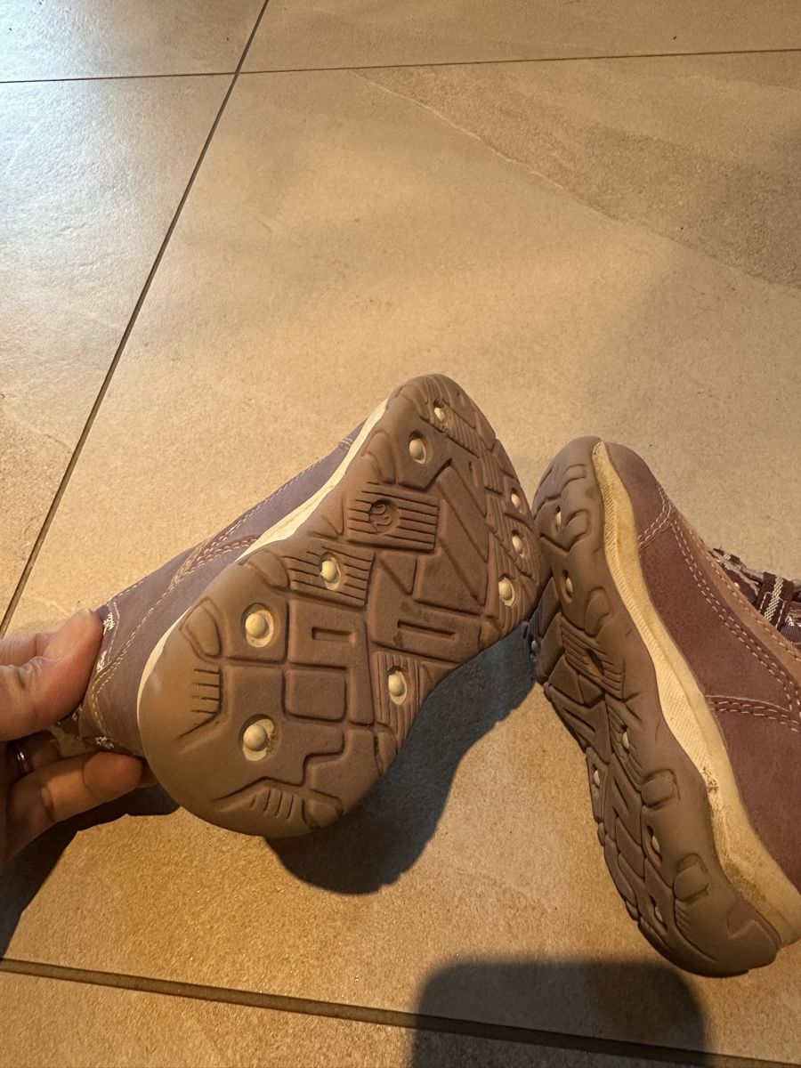 Schuhe für Mädchen: schöner Kinderschuh, gut erhalten – Gebraucht aus Wiesendangen von ec09q631 2