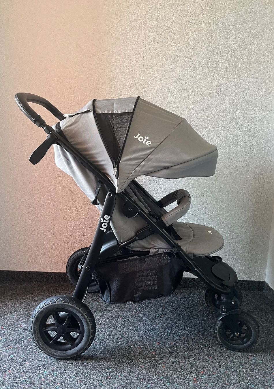 Joie Carrozzine: Joië Buggy Litetrax 4 dlx Air grau – Usato da Gattikon venduto da AnnettFloh 5