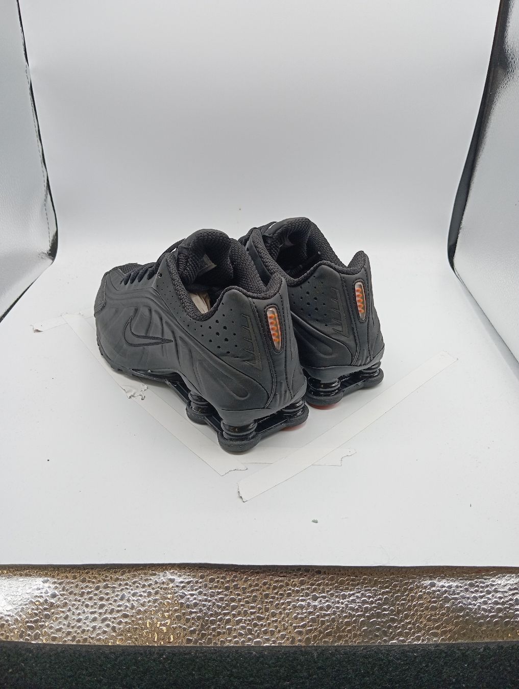 Nike Scarpe da uomo: Nike Shox R4 (EU38.5) – Nuovo e nell'imballaggio originale da Schaffhausen venduto da outlez 6