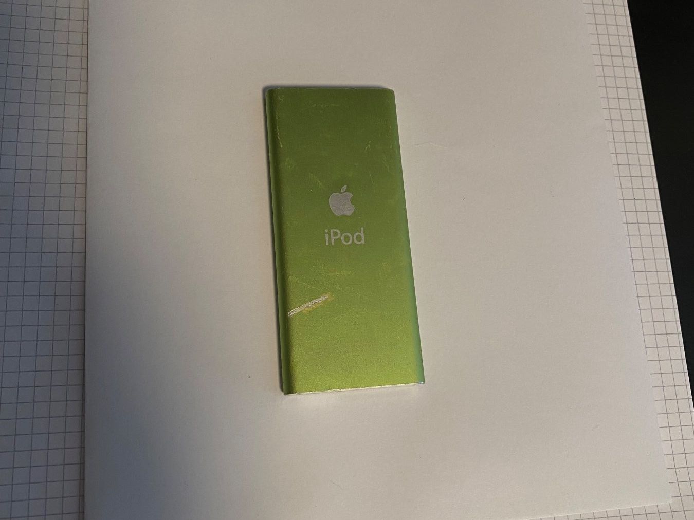 Lettore multimediale portatile: Apple IPod Nano 4GB A1199 – Usato da Luzern venduto da yannick.w123 3