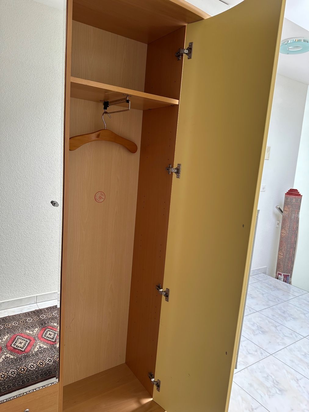 Guardaroba: Schöne Garderobe (DIGA), Flurschrank – Usato da Wallisellen venduto da funnydance 6