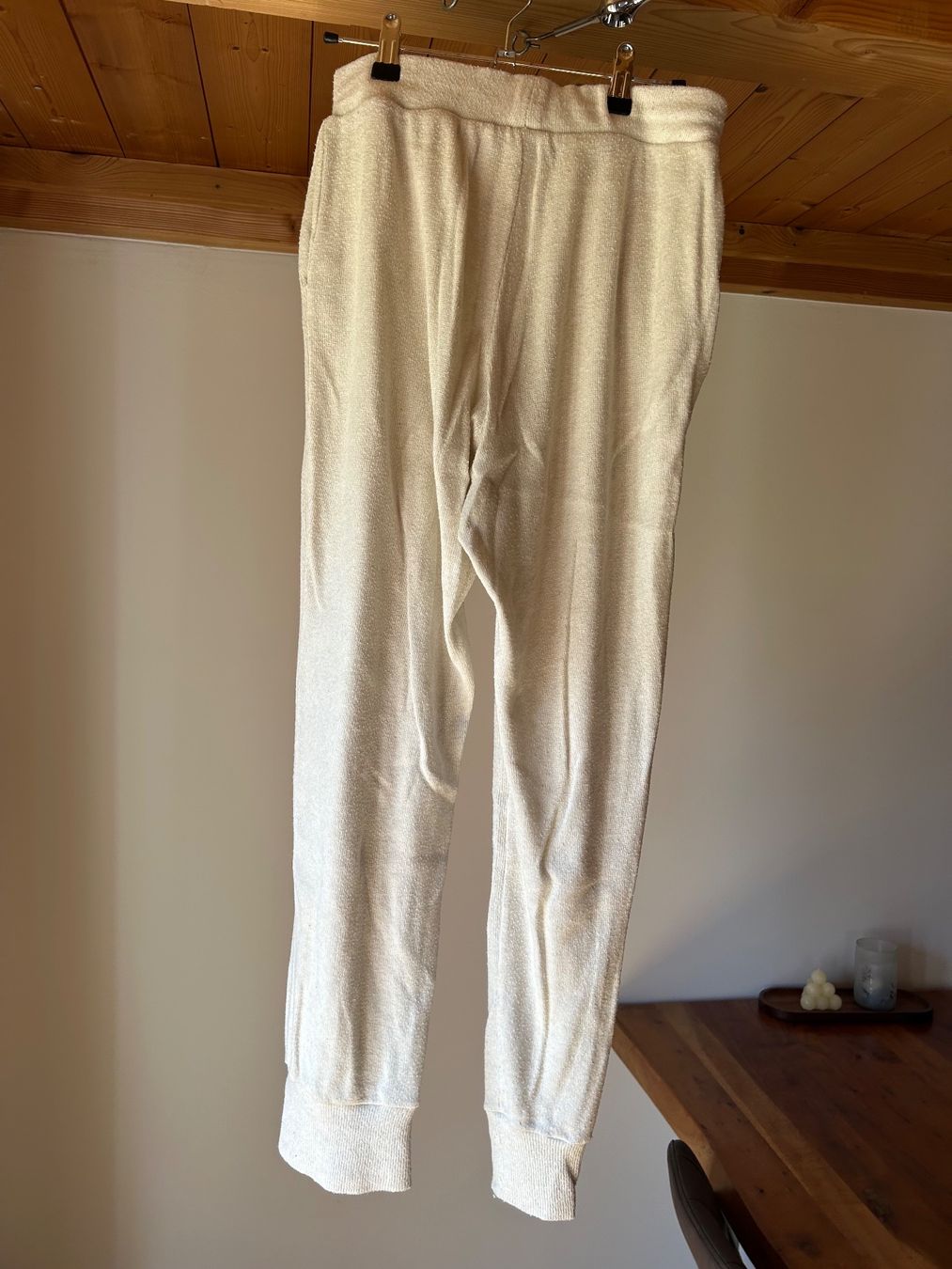 Zara Lotti di vestiti: Loungewear Set, Crop Top & Hose, Beige, M – Usato da Erlen venduto da nin_b8c6 5