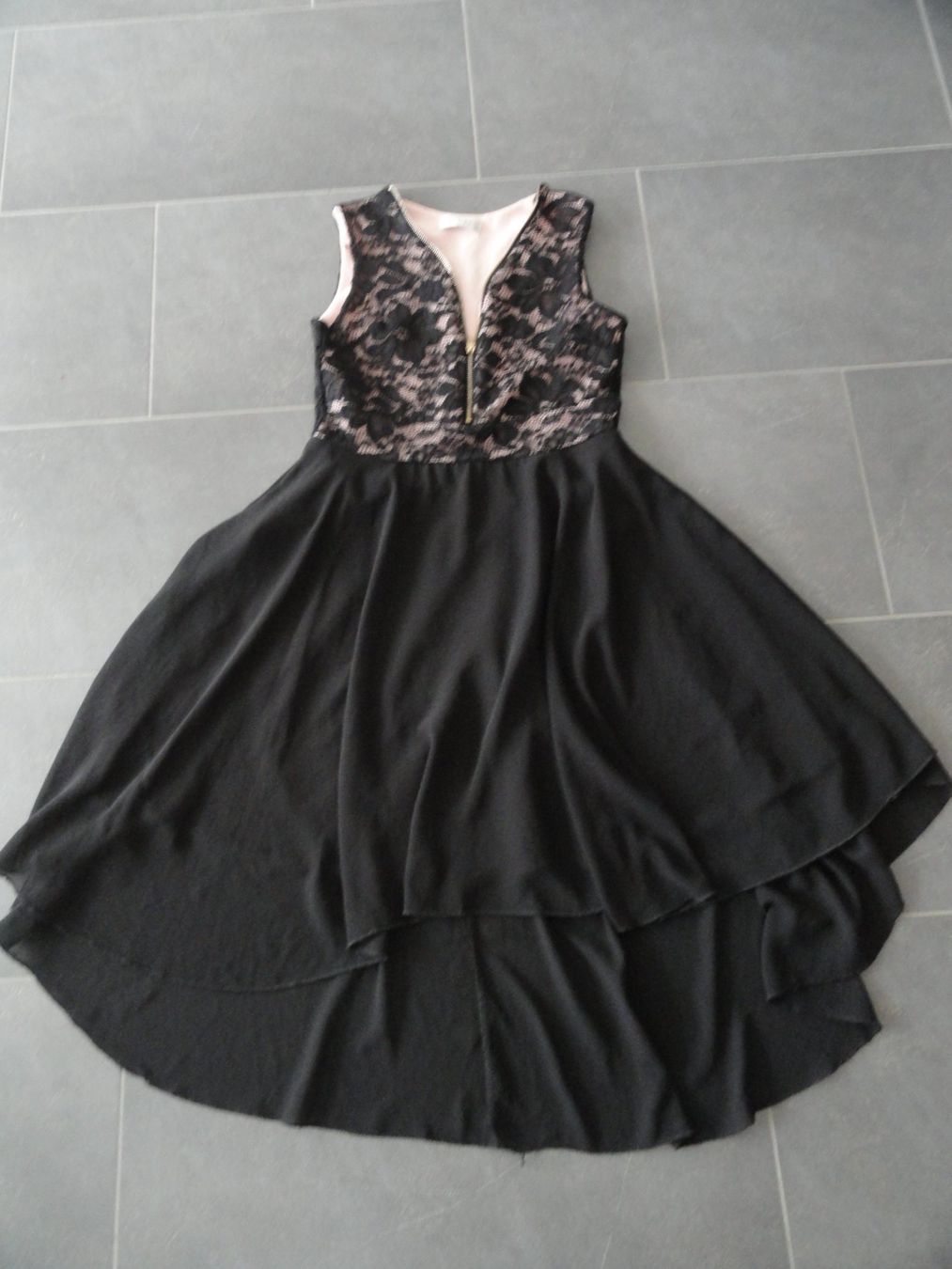 Vestiti: SCHÖNES SOMMERKLEID GR. M *** – Usato da Uetendorf venduto da bibibop 1