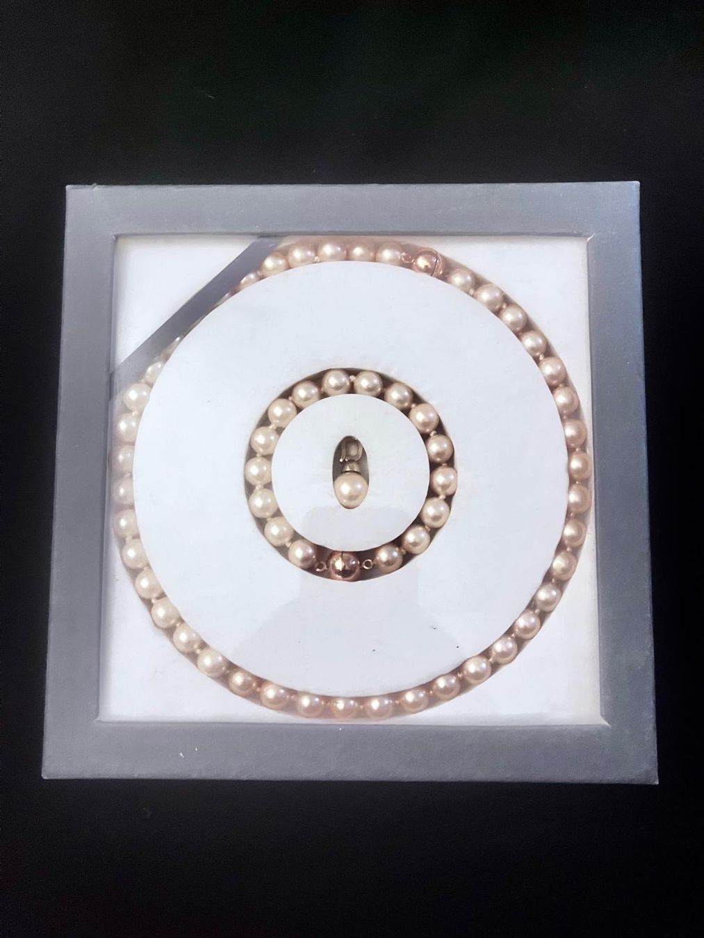 Perlen (unechte): Perlmutt Muschelkernperlenkette und Armband – Gebraucht aus Zürich von Abi220322 1