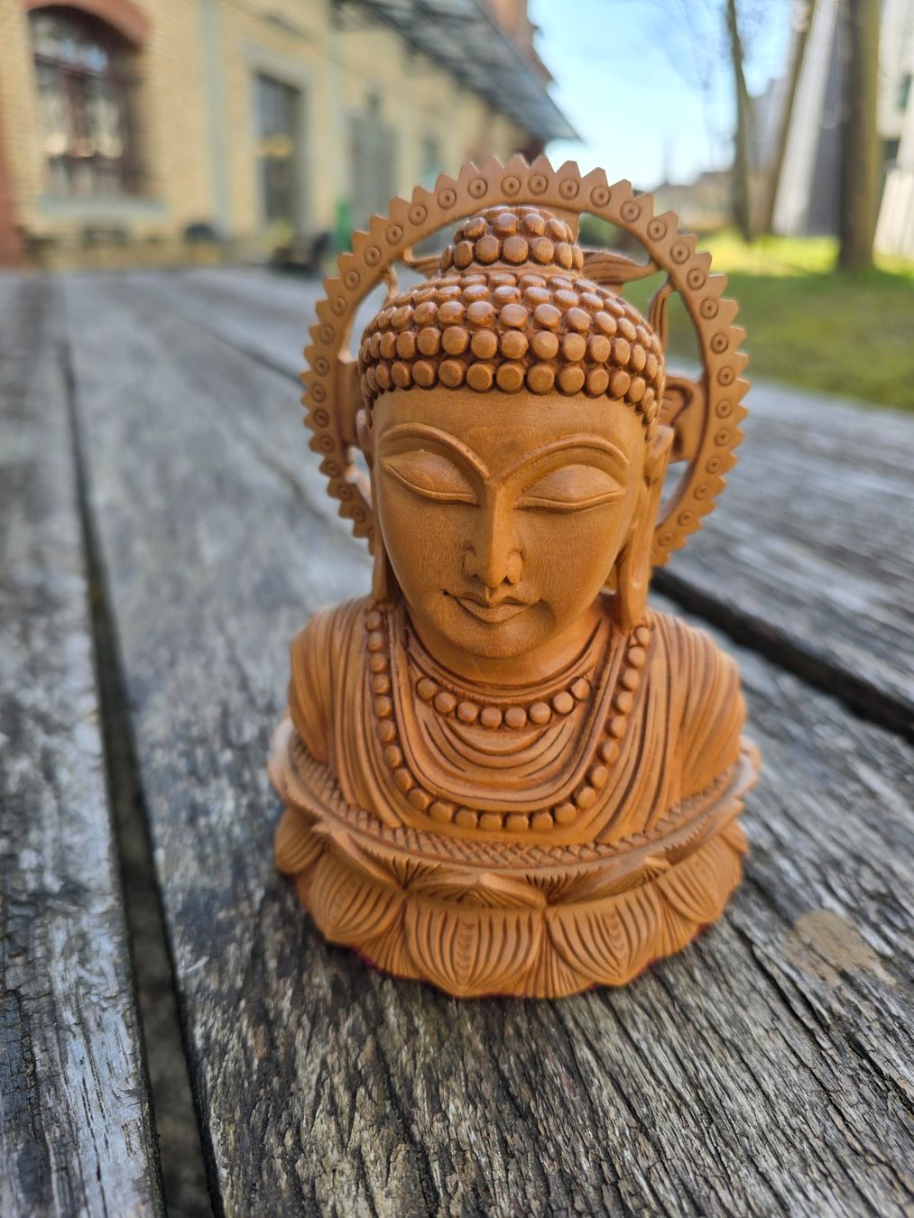Skulpturen & Statuen: Holz: Buddha aus Indien – Neu (gemäss Beschreibung) aus Romanshorn von Rachacha