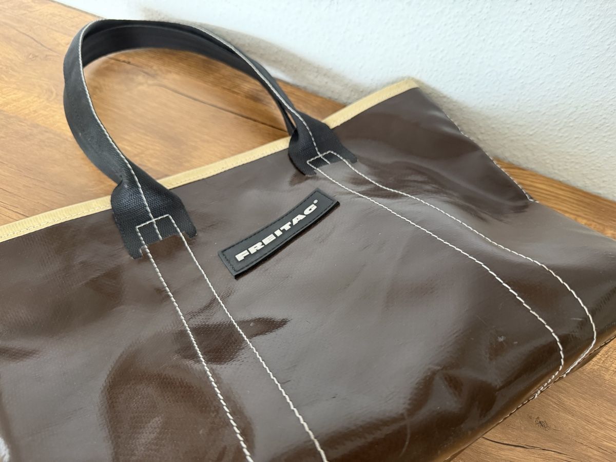 Freitag Taschen: FREITAG F72 DONNA BRAUN – Gebraucht aus Brügg BE von Goob 4