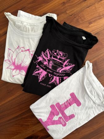 3 LOVE YOUR NEIGHBOUR - T-Shirts (Gr. L/XL)
