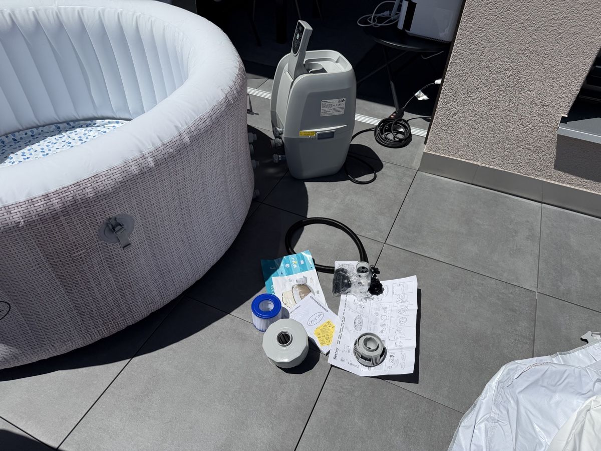 Whirlpool: Lay-Z-Spa Cancun Whirlpool - gebraucht – Usato da Ermenswil venduto da takethisitem 5