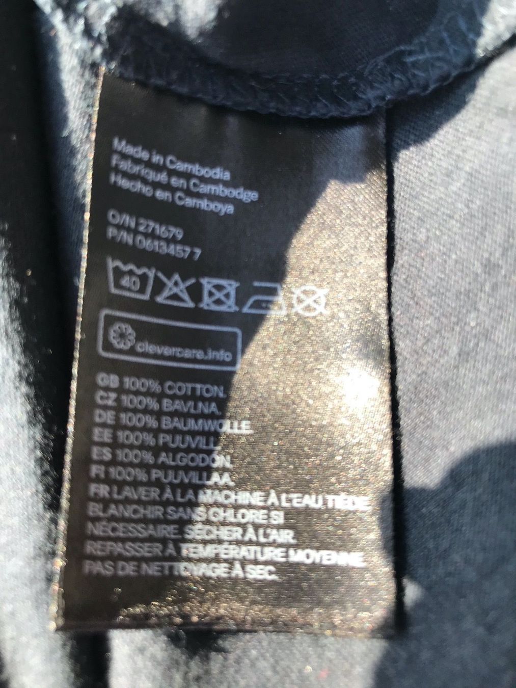 H&M T-shirt: Carmenshirt Baumwolle M-L – Usato da Meilen venduto da Flockenwirbel 2
