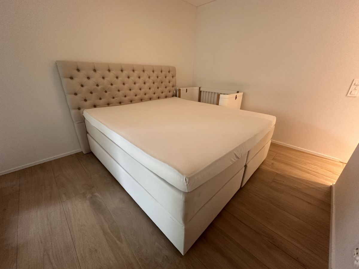 Letti: Swiss Sense Boxspringbett  – Usato da Bottighofen venduto da m4x1989 2