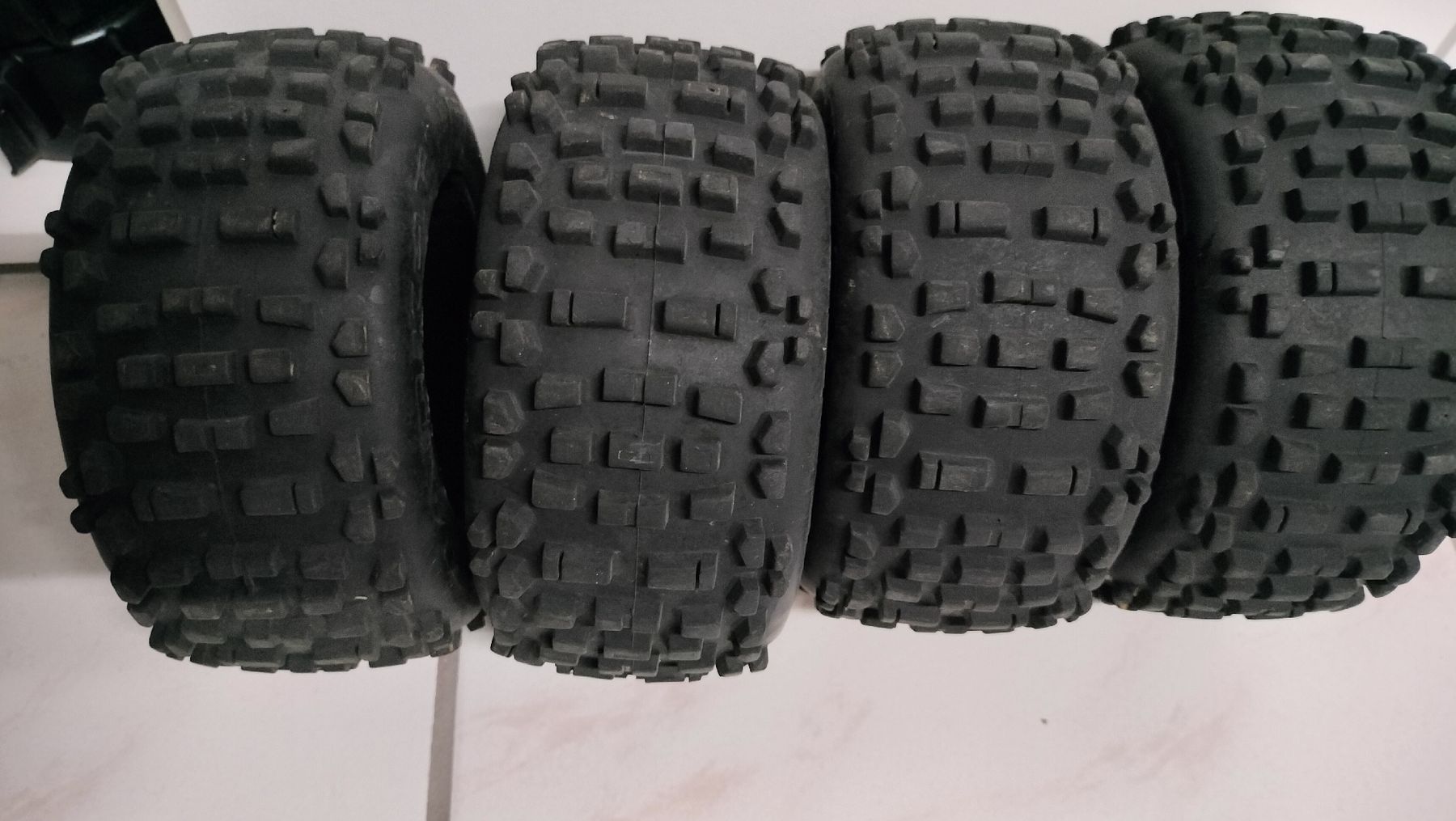 Arrma Modellismo RC: AR510092 Arrma dBoots Backflip MT 6S – Usato da Abtwil SG venduto da A.M.S.1.9.8.1